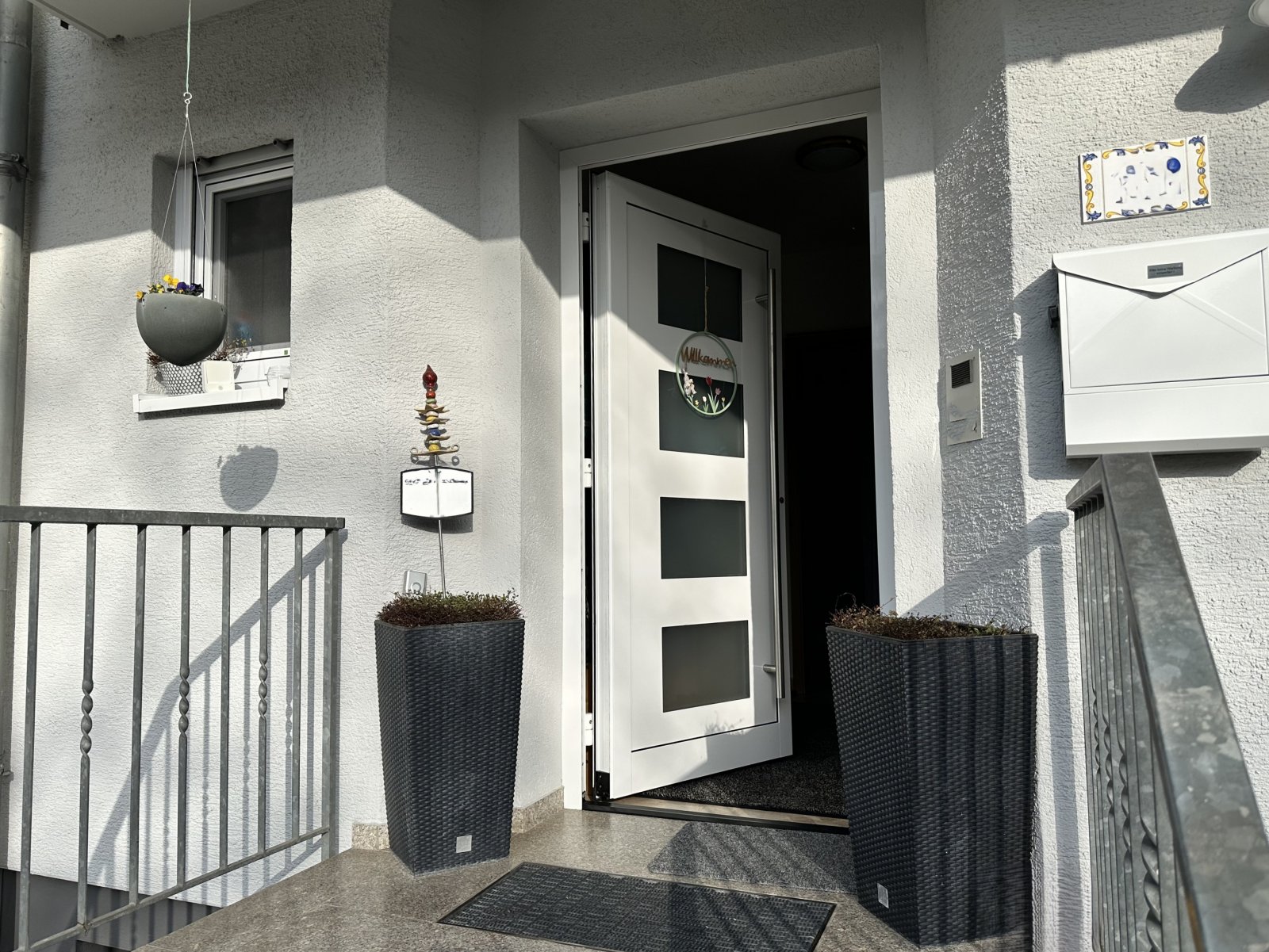 Ruhig und familienfreundlich! Reihenmittelhaus mit Garten und Stellplatz Ruhig und familienfreundlich! Reihenmittelhaus mit Garten und Stellplatz