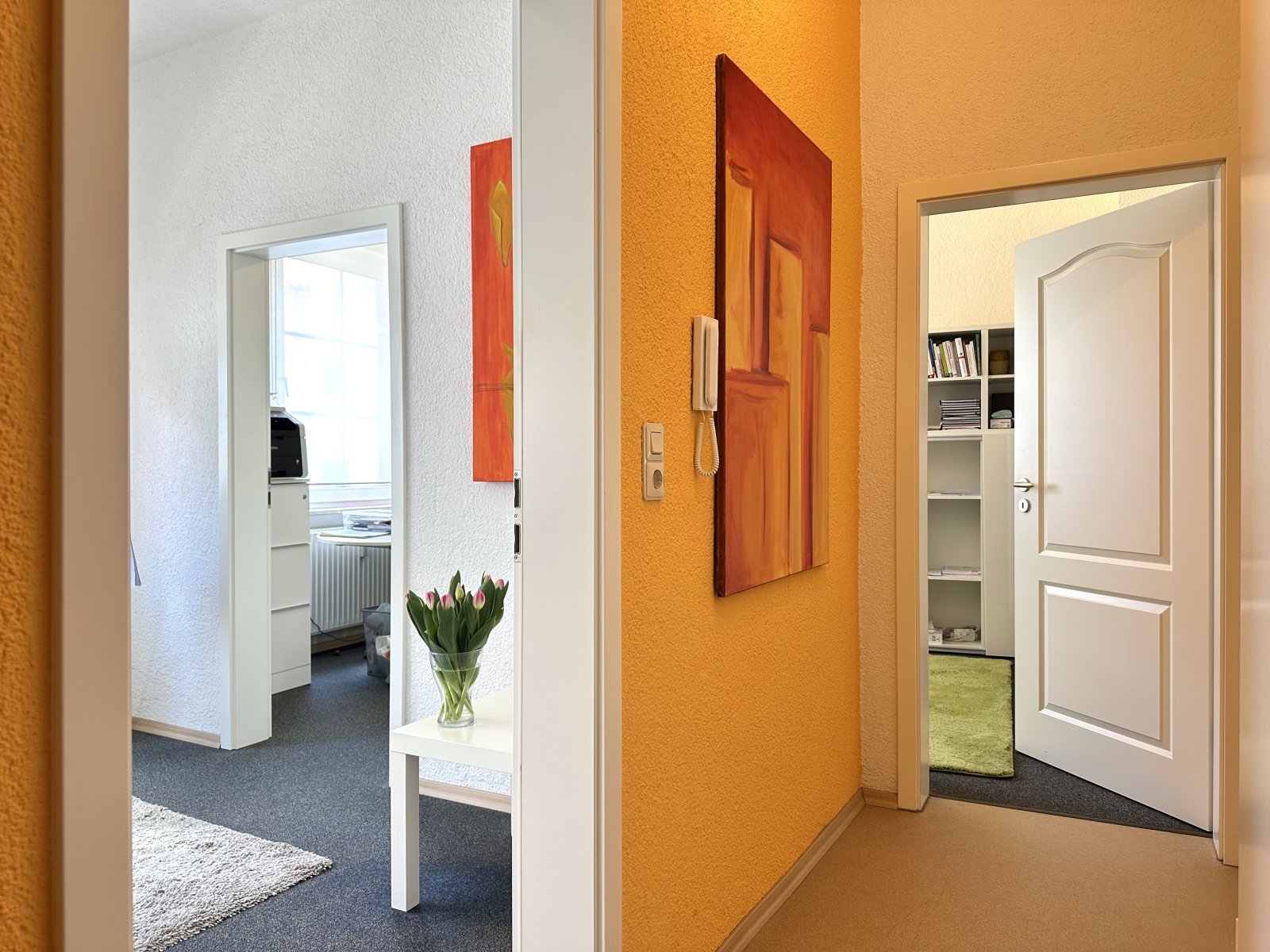 Helles Büro / Praxis in zentraler Lage von Weinheim zu vermieten Helles Büro / Praxis in zentraler Lage von Weinheim zu vermieten